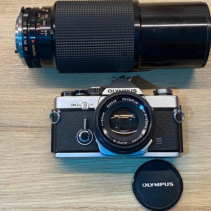 Olympus OM-2n, Olympus 50mm f1.8 +*zo goed als nieuw, Audio, Tv en Foto, Fotocamera's Analoog, Zo goed als nieuw, Spiegelreflex