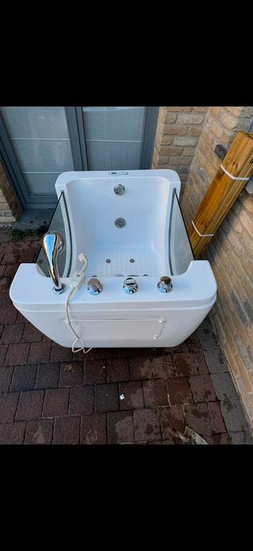 Babyspa/ babywelness beschikbaar voor biedingen
