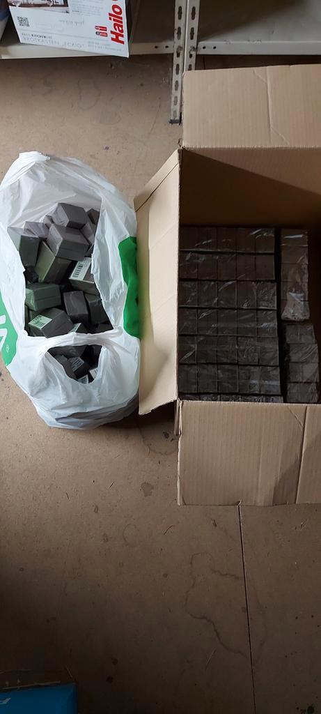 Restvoorraad webshop, producten + verzenddozen, doe een bod, Zakelijke goederen, Stock en Retail | Partijen goederen, Ophalen