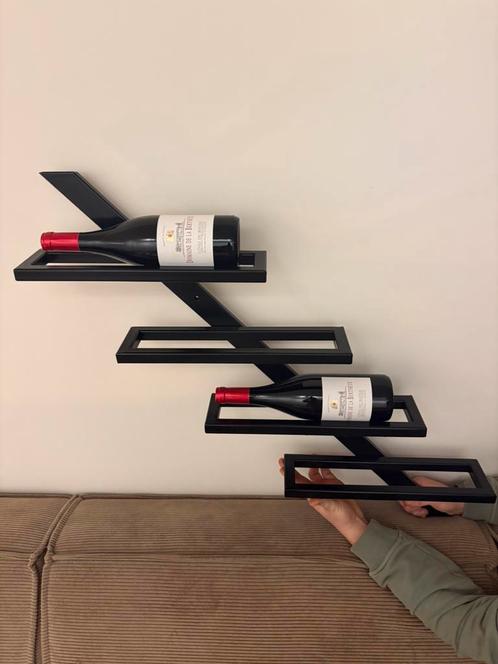 Design wijnrek, Huis en Inrichting, Woonaccessoires | Wijnrekken, Ophalen