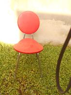 2 keuken stoelen in rode skay, Huis en Inrichting, Ophalen, Zo goed als nieuw