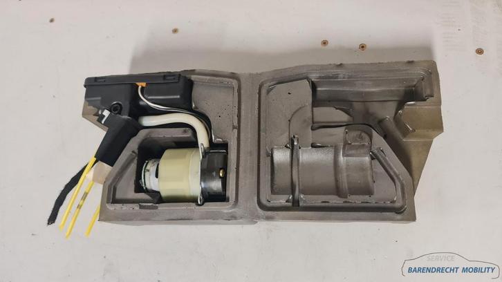 PSE Centrale deurvergrendelingspomp A klasse W168 A168800034, Auto-onderdelen, Elektronica en Kabels, Mercedes-Benz, Gebruikt