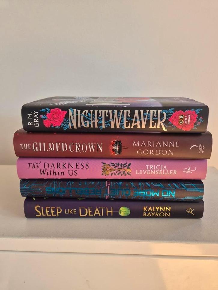 Speciale edities fantasy boeken, Boeken, Fantasy, Zo goed als nieuw, Ophalen of Verzenden