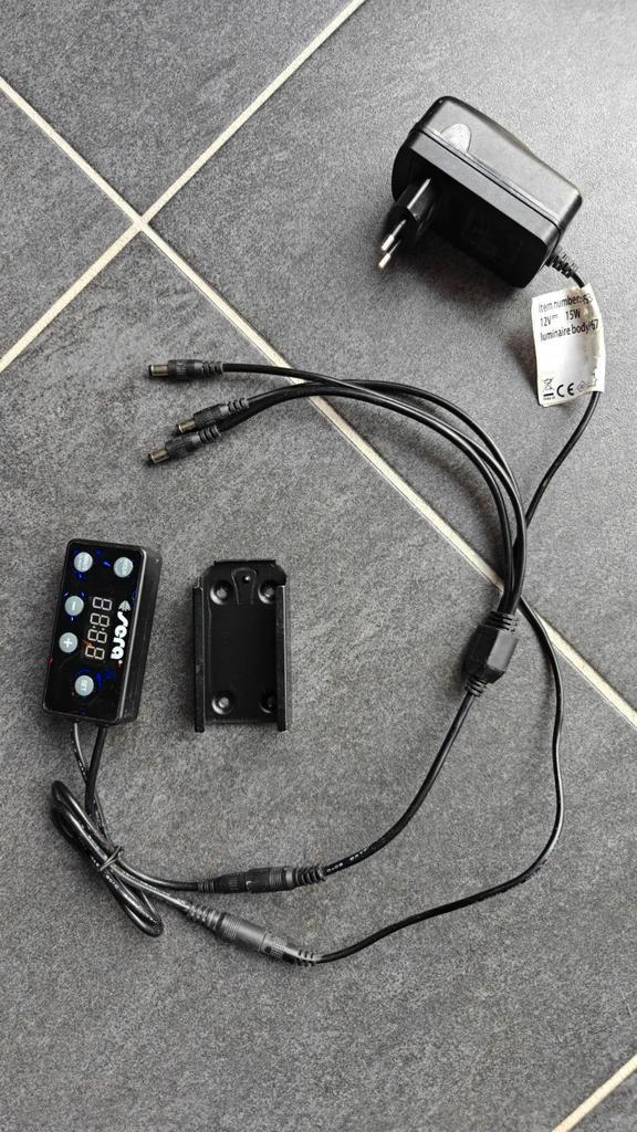 Sera LED digitale dimmer, Animaux & Accessoires, Poissons | Aquariums & Accessoires, Comme neuf, Enlèvement