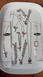 Bijoux Playboy Bunny/Martini/Hello Kitty, Bijoux, Sacs & Beauté, Colliers, Enlèvement ou Envoi, Autres matériaux, Argent, Neuf