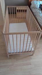 Baby bedje, Kinderen en Baby's, Ophalen, Gebruikt, Minder dan 140 cm, Matras