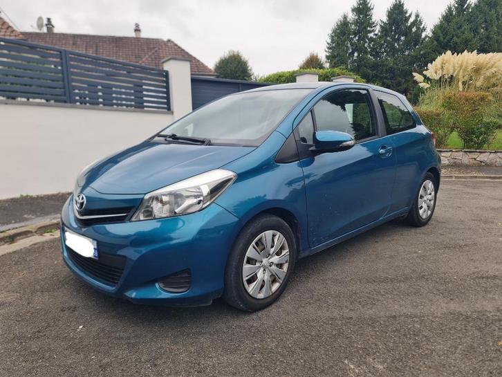 Toyota Yaris 1.4L D4D 90 cv * 2012 * 134 500 km *, Auto's, Toyota, Particulier, Yaris, ABS, Achteruitrijcamera, Airbags, Airconditioning