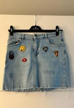 JBC jeansrok met patches, Vêtements | Femmes, Jupes, Taille 38/40 (M), Enlèvement ou Envoi, Porté, Bleu