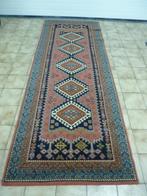 Wollen karpet / tapijtje, Huis en Inrichting, Stoffering | Tapijten en Vloerkleden, Ophalen, Gebruikt, 50 tot 100 cm, Rood