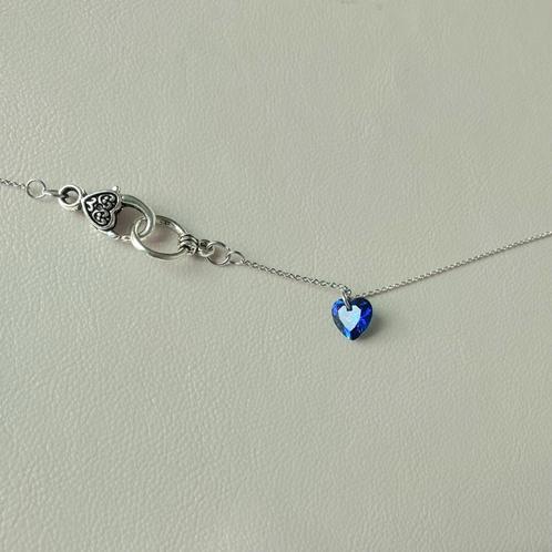 Ketting met echte Saffier 2ct in Hartvorm zilver, Handtassen en Accessoires, Kettingen, Nieuw, Zilver, Blauw, Met edelsteen, Met hanger