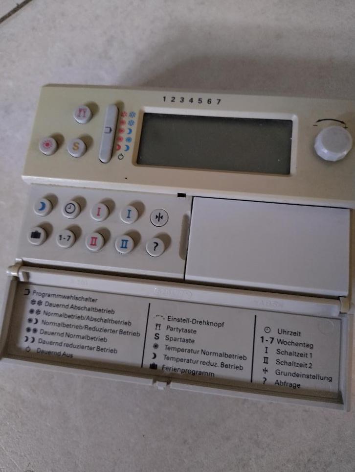 Viessmann 9519881 B klok-thermostaat type 350, Doe-het-zelf en Bouw, Chauffageketels en Boilers, Gebruikt, Geiser, Aardgas, Ophalen