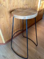 2 identieke  industriële barstoelen, bijna niet gebruikt, Met voetsteun, 60 tot 90 cm, Ophalen of Verzenden, Zo goed als nieuw