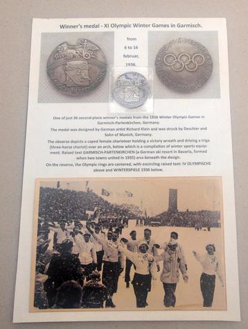 Médaille aux Jeux olympiques d'hiver de 1936 + photos/affich, Envoi, Autres, Emblème ou Badge