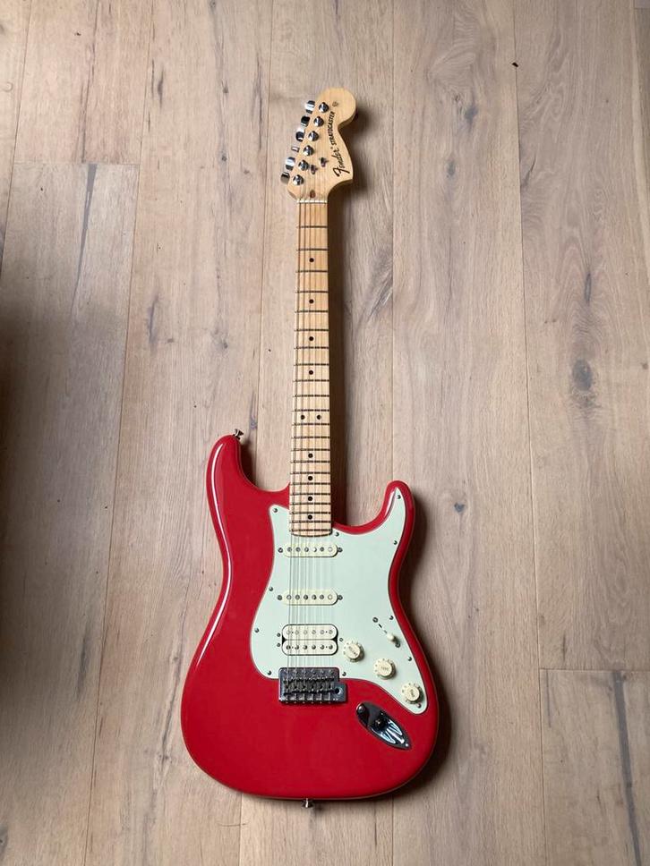 Fender Stratocaster Usa American Special., Muziek en Instrumenten, Snaarinstrumenten | Gitaren | Elektrisch, Zo goed als nieuw