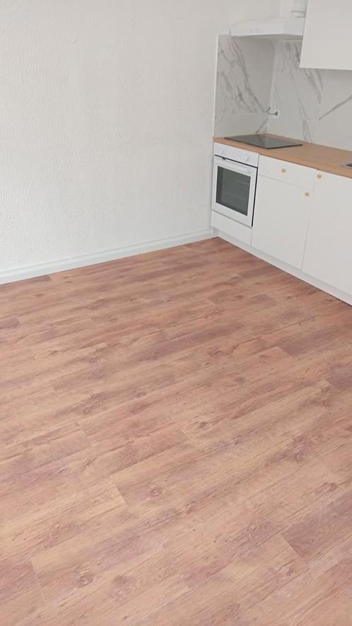 Ouvrier polyvalent qualifier travail pas forfai 0465248661, Doe-het-zelf en Bouw, Platen en Panelen, Zo goed als nieuw, Ophalen of Verzenden