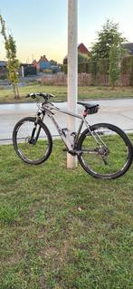 Mountaivike, Fietsen en Brommers, Ophalen, Zo goed als nieuw