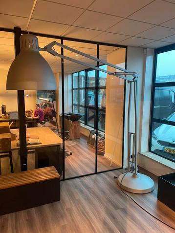 Grand lampadaire design Luxit the Great 1, Enlèvement, Comme neuf