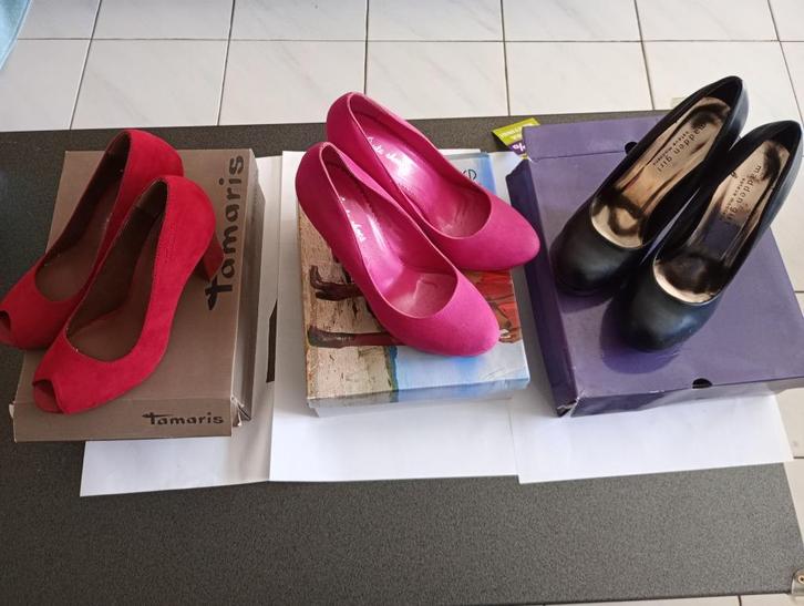 Soorten mooie schoenen , nieuwe ea. , 38/39 , 15-25€/paar, Kleding | Dames, Schoenen, Zo goed als nieuw, Ophalen of Verzenden