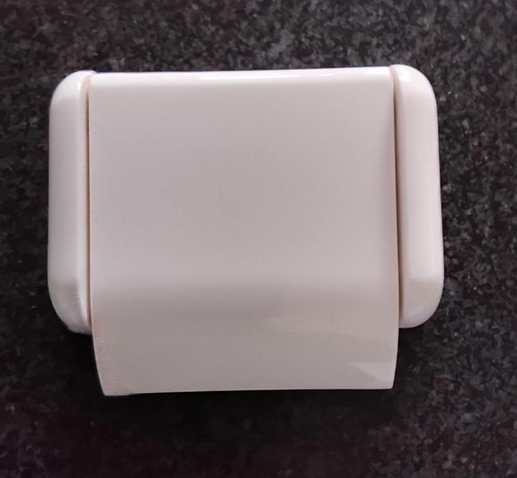 Toiletrolhouder en handdoekhouder, Huis en Inrichting, Badkamer | Badtextiel en Accessoires, Zo goed als nieuw, Overige typen