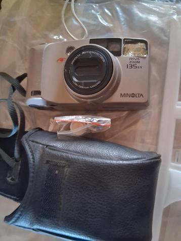 Fototoestel met battery en wegwerp kodakjes nieuwstaat, Enlèvement, Comme neuf