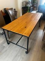 Eettafel hout met zwart onderstel, Huis en Inrichting, Tafels | Eettafels, Ophalen, 50 tot 100 cm, 150 tot 200 cm, Vijf personen of meer