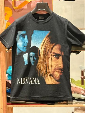 Mooi zwart t-shirt van Nirvana (S). beschikbaar voor biedingen