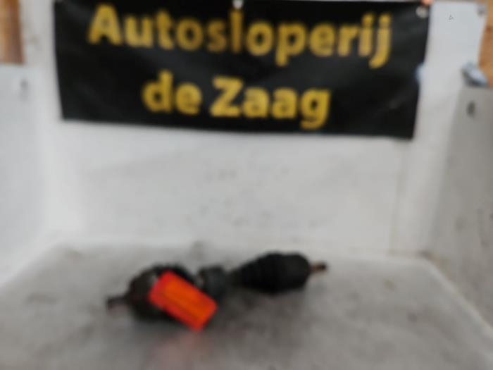 Arbre de transmission avant gauche d'un Volvo C70, Autos : Pièces & Accessoires, Freins & Transmission, Volvo, Utilisé, 3 mois de garantie