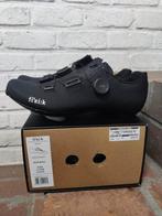 Chaussures de vélo noir Fi'zi:k, carbone, taille 41, Comme neuf, Autres tailles, Envoi, Hommes