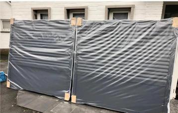 grote schuifpoort beschikbaar voor biedingen