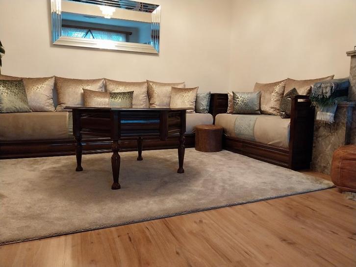 Salon marocain complet, Huis en Inrichting, Zetels | Complete zithoeken, Zo goed als nieuw, Hout, Stof, Ophalen