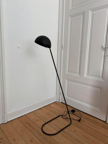 Deux Belles lampes Design de chevet. beschikbaar voor biedingen