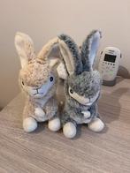 2 knuffel konijntjes, Kinderen en Baby's, Speelgoed | Knuffels en Pluche, Ophalen of Verzenden, Zo goed als nieuw, Konijn