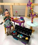 Ever After High Madeline Hatter Hat-Tastic Tea Party pop set, Ophalen of Verzenden