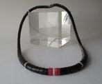 Kett. KT17: Mooie Zwarte Schelp ketting-41½cm. met -Rood-wit, Handtassen en Accessoires, Kettingen, Verzenden, Nieuw, Zwart, Steen of Mineraal