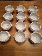 12 soeptassen met leeuwenkoppen, Huis en Inrichting, Ophalen of Verzenden, Porselein