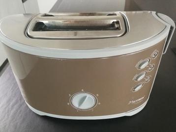 Broodrooster Bestron 778 - 926 W  beschikbaar voor biedingen
