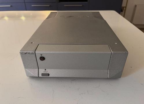 Cyrus Stereo 200 Eindversterker in Zilver/Kwarts, Audio, Tv en Foto, Stereoketens, Gebruikt, Tuner of Radio, Overige merken, Draagbaar
