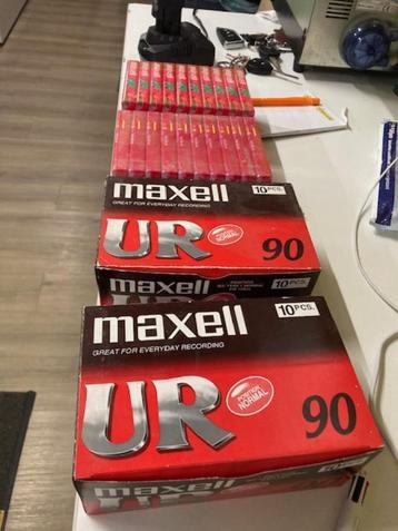 maxell UR 90 muziekcassette beschikbaar voor biedingen