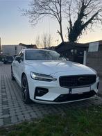 Volvo S60 B5 2024 ULTIMATE DARK + Garantie, Auto's, Volvo, Automaat, S60, Wit, Leder