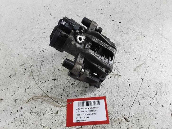 REMKLAUW LINKS ACHTER Audi A3 Sportback (8YA) (5R3615405), Auto-onderdelen, Remmen en Aandrijving, Audi, Gebruikt