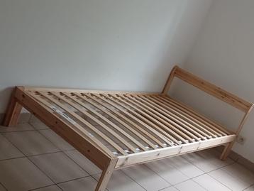 NIEUW Ikea eenpersoonsbed beschikbaar voor biedingen