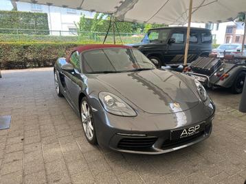 Porsche 718 Boxster 2.0 Turbo / Manueel / Xenon / 19" velgen beschikbaar voor biedingen