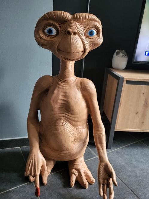 E.T l'extraterrestre réplique grandeur nature, Collections, Statues & Figurines, Enlèvement ou Envoi