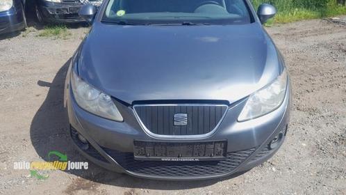 Voorbumper van een Seat Ibiza (LX7R), Auto-onderdelen, Carrosserie, Bumper, Seat, Gebruikt, 3 maanden garantie