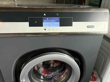 Industriële wasmachine beschikbaar voor biedingen