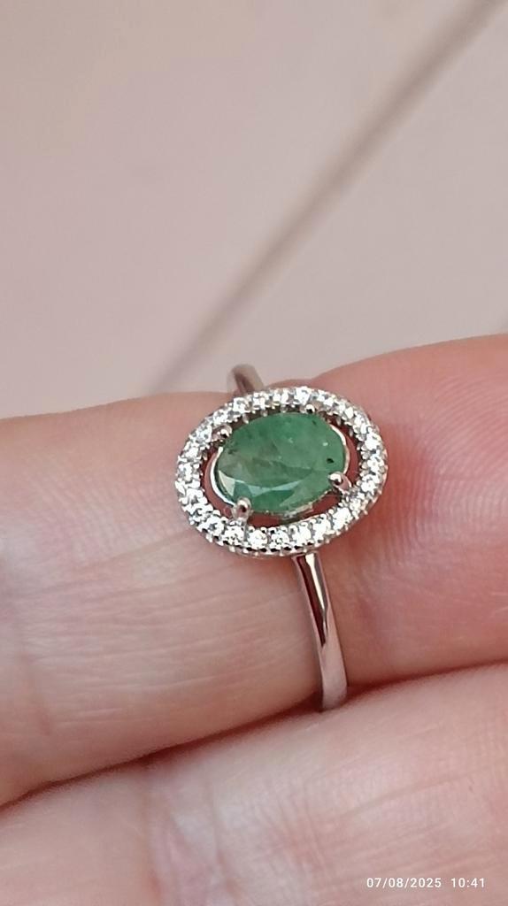 Sterling zilveren ring met Zambiaanse smaragd, Handtassen en Accessoires, Ringen, Nieuw, Dame, Zilver, Zilver, Met edelsteen, Ophalen of Verzenden