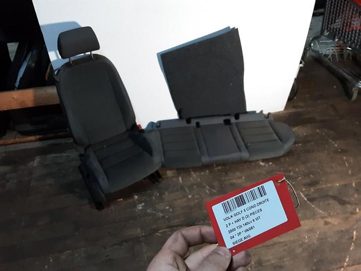 STOEL LINKS VOOR Volkswagen Golf V (1K1) (1K3881106BM), Auto-onderdelen, Interieur en Bekleding, Volkswagen, Gebruikt