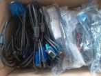 doos VGA-kabels (ongebruikt), Computers en Software, Ophalen of Verzenden