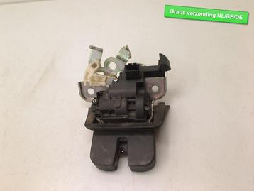 ACHTERKLEPSLOT Audi A4 Avant (B8) (8K9827505) beschikbaar voor biedingen