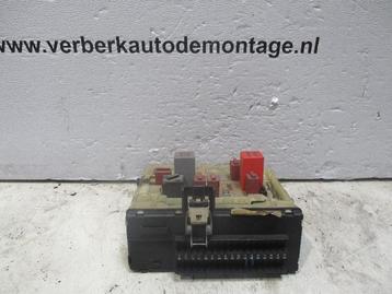 ZEKERINGKAST Ford Escort 5 (AAL / ABL) (96AG1AA073DA) beschikbaar voor biedingen